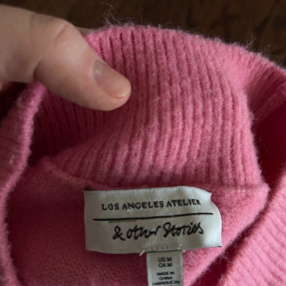 & Other Stories Wool-Blend Mock Neck Sweater, Pink – Medium - Picture 3 of 4